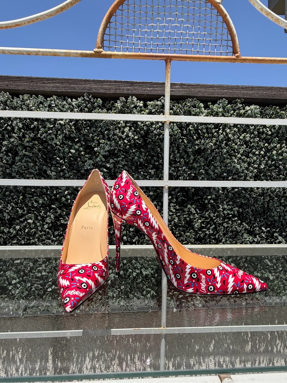 Christian Louboutin Pigalle “Loubitag” Capsule Pumps, Heels Red/Multicolor 8.5 - Picture 3 of 10